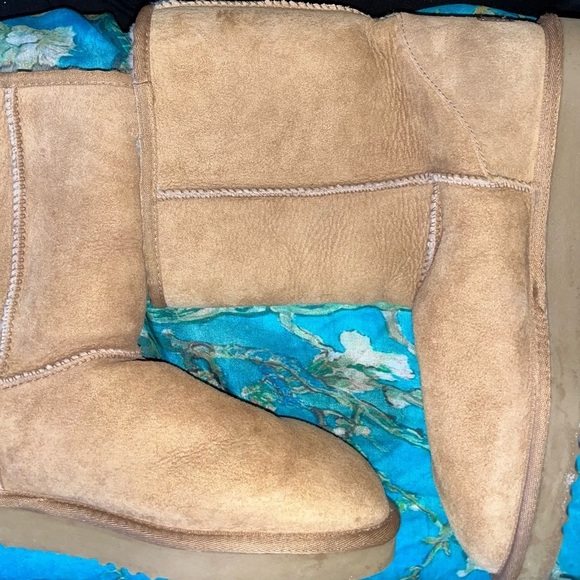 UGG Boots Classic Short 5800 Australia “Chestnut” - Picture 2 of 9